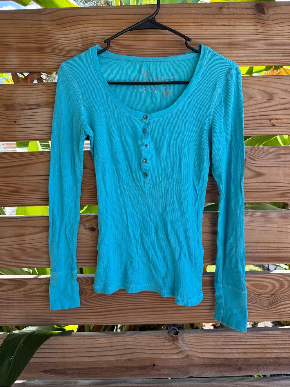 Y2K Teal Long-Sleeve Henley Top